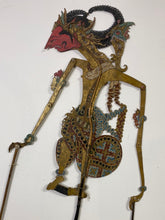 Charger l&#39;image dans la galerie, Marionettes wayang Balinaise anciennes
