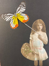 Charger l'image dans la galerie, Cadre cerf volant au papillon
